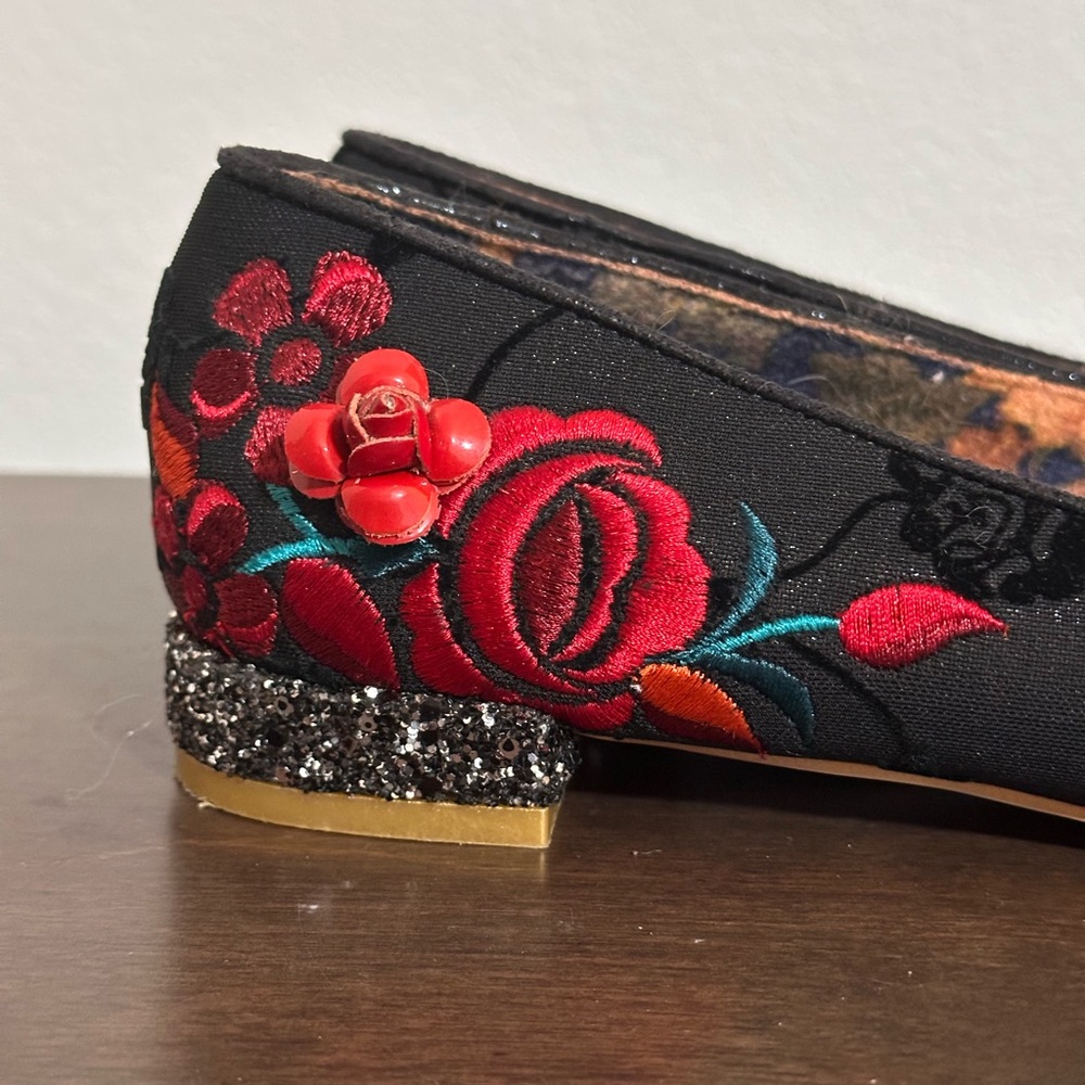Irregular‎ Choice Casa Blanka Black Floral Embroidered Flats Women UK 38 US 7.5 - Picture 6 of 14